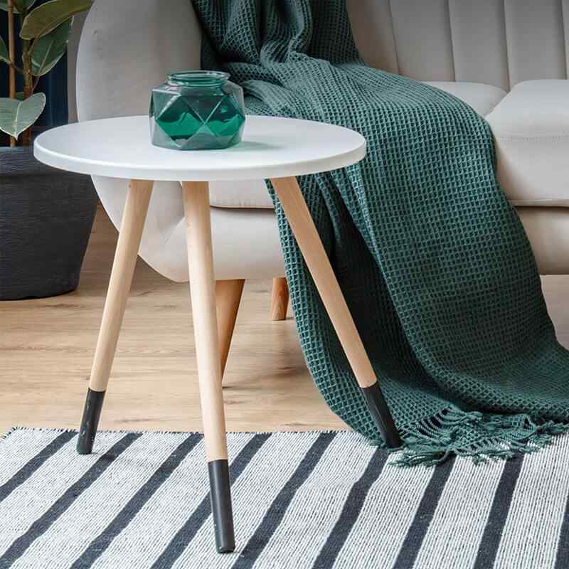 Crosshatch home chair